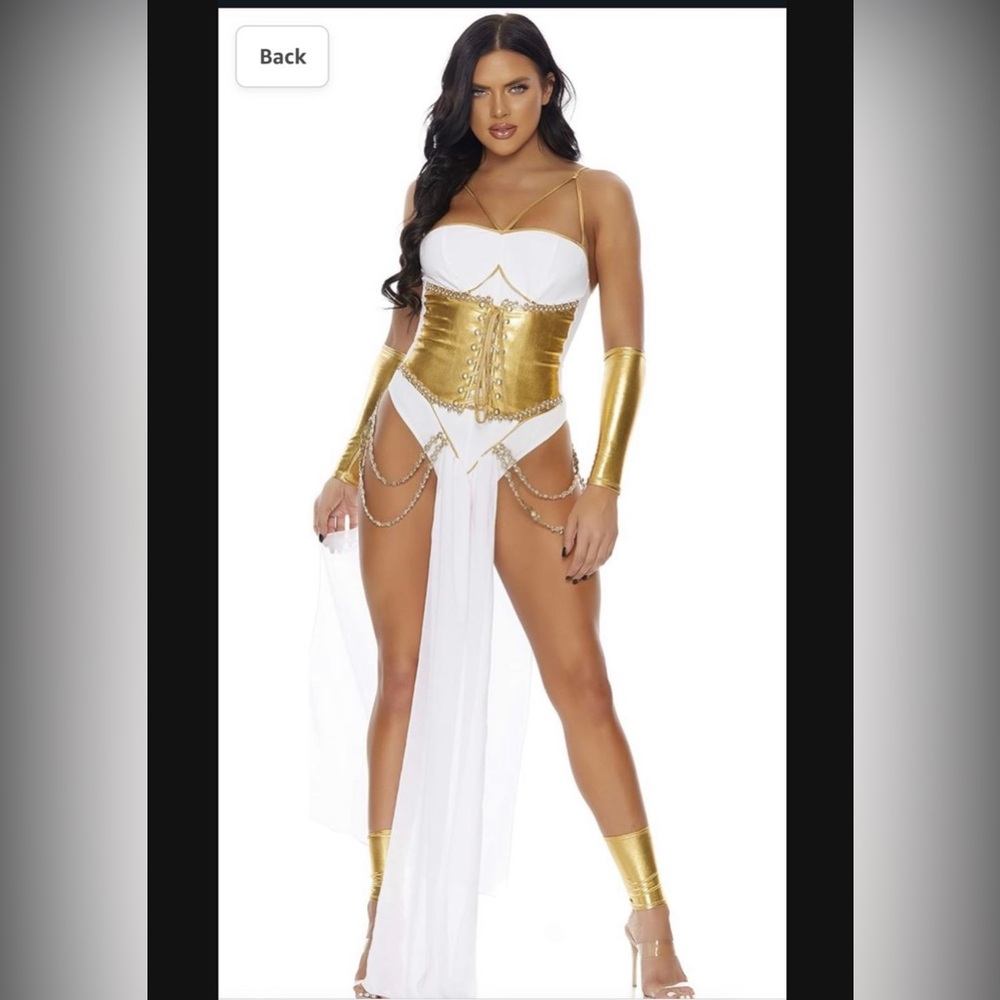 HALLOWEEN COSTUME